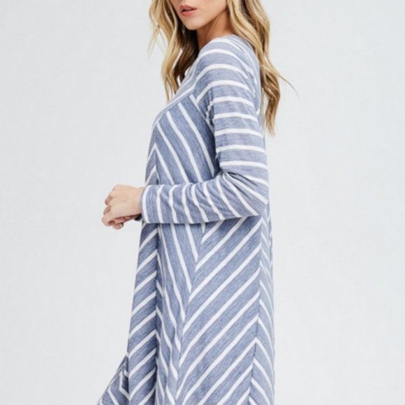 MUST GO, SALE ENDS 12/28 Crescent Chevron Dress - Picture 2 of 3